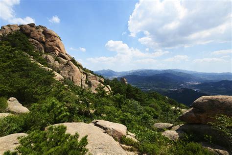 如何坐車去嶗山？嶗山不僅是一處風景名勝，更是文人墨客吟詠歌頌之地。